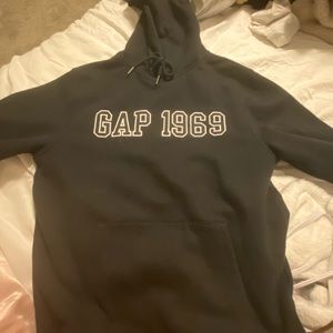 black GAP hoodie. size S